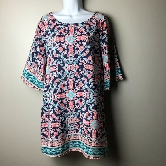 Bebop Floral Print Shift Dress - Picture 2 of 5